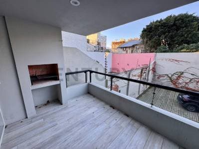 Obra Boutique en Parque Chas / 2 Ambientes a ESTRENAR¨ con Parrilla, Balcón y Patio Privado. - Principal