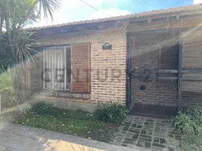 Casa en Venta - 3 dormitorios - Playroom - Pileta - Don Torcuato - 5