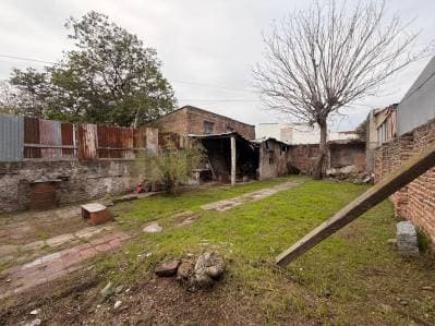Casa/ Lote en venta en Ramos Mejia Sur. APTA CREDITO. - 2