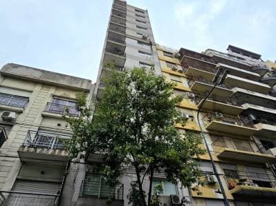 Dos ambientes con cochera en venta en BOEDO - 5