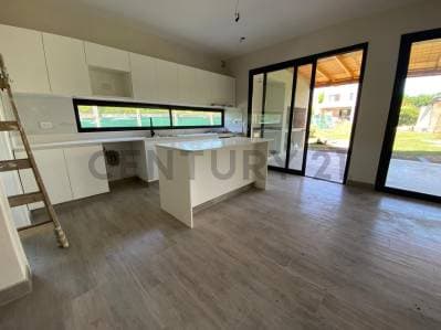 Casa en venta - 4