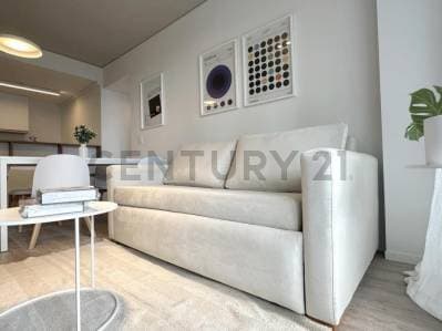 VENTA 2 AMBIENTES CON PATIO A ESTRENAR MUY LUMINOSO CONTRA FRENTE - Principal