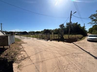 VENTA EXCELENTE LOTE EN BELEN DE ESCOBAR sobre calle Mosconi y Harrands (el mas grande del complejo) - 2