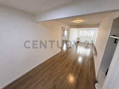 Departamento 3 Ambientes con Dependencia Reciclado a Nuevo – Apto Crédito - Principal