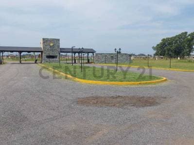 LOTE EN VENTA Y/O PERMUTA YACHTING CLUB - 3