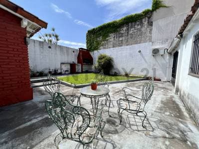 VENTA DE CASA 4 AMBIENTES EN CASTELAR NORTE - 3