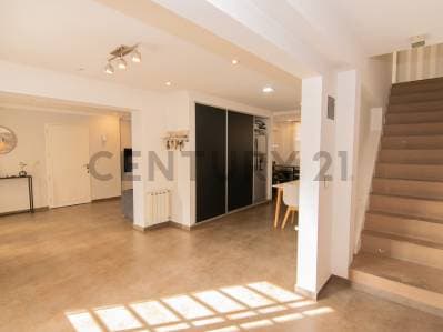 VENTA CASA 4 AMB.+ ESCRITORIO. VILLA LUZURIAGA - 4