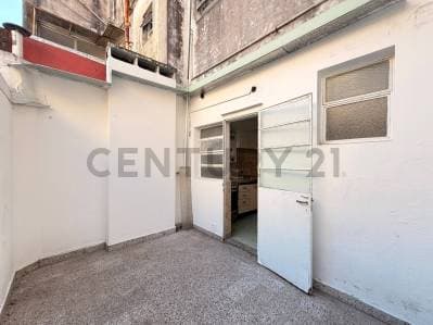 VENTA DEPARTAMENTO VILLA REAL CON PATIO Y BALCON - 3