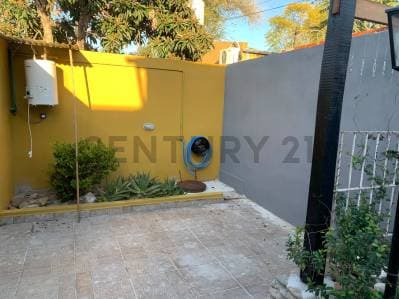 ALQUILER "2 Ambientes con patio privado y todos los servicios incluidos | Benavídez | A metros de Ru - 2