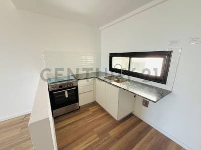Departamento de un dormitorio en venta en La Plata - 5