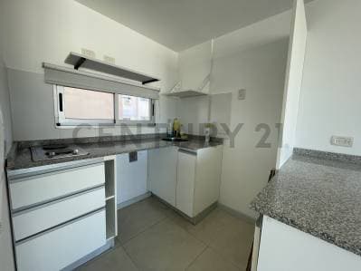 ALQUILER MONOAMBIENTE CON BALCÓN TERRAZADO Y PARRILLA PROPIA – VILLA URQUIZA - 2