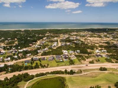 Lote en Venta en Costa Esmeralda - 5