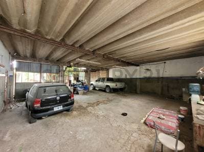 Galpon en venta a reciclar en Villa Elvira - 2