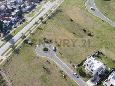 NUEVO VALOR || VENTA DE LOTE DE 705 M² EN VILLAGE JOVEN | BELLA VISTA - Principal
