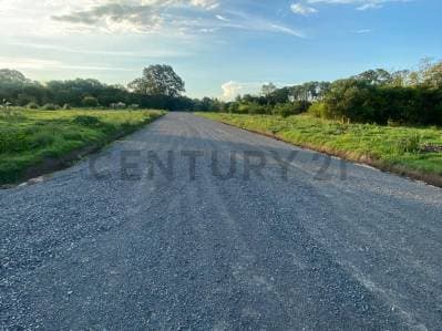 Lote en venta en Arana, La Plata - Principal