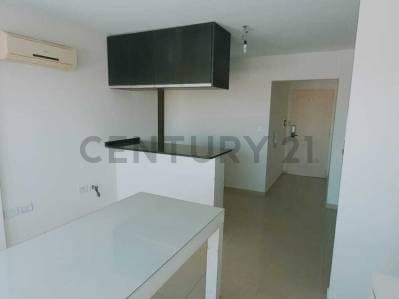 VENTA DEPARTAMENTO 2 AMBIENTES CON BALCON ATERRAZADO -APTO CREDITO-APTO PROFESIONAL - 2