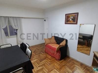 Venta departamento 2 ambientes Caballito Zona Ferro Con Renta - 4