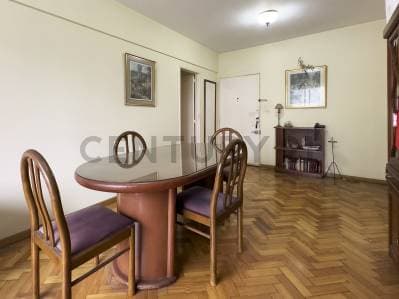 Venta de departamento 2 ambientes con balcón. Vista abierta. Flores Norte - 5