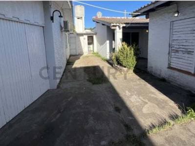 OPORTUNIDAD!! VENDEMOS CASA EN LA RESERVA DE CLAROMECO - 2