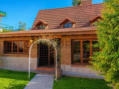 Casa en Venta en Barrio Bombal. - 3