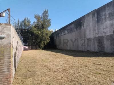 VENTA de Lote Comercial de 576 m² en Pilar Km 50 - Principal