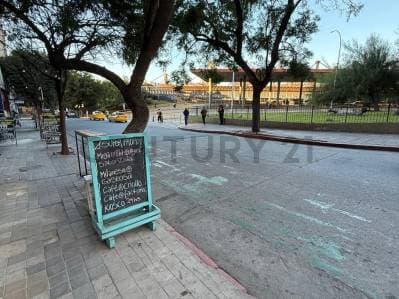 VENTA FONDO DE COMERCIO, KIOSCO 24HS, FRENTE A TERMINAL DE OMNIBUS! - 2