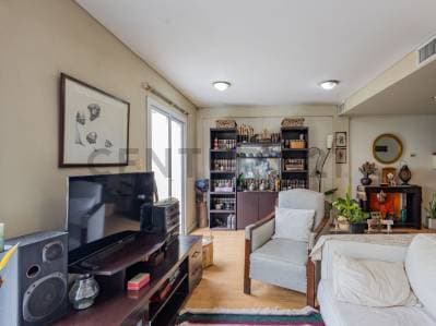 Vendemos dúplex en La Plata de 3 dormitorios y 2 cocheras - 2