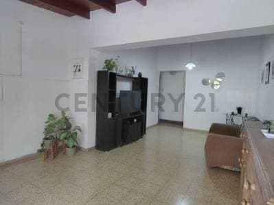 OPORTUNIDAD EN BARRIO SAN IGNACIO -GODOY CRUZ-MENDOZA APTA CREDITO - 2