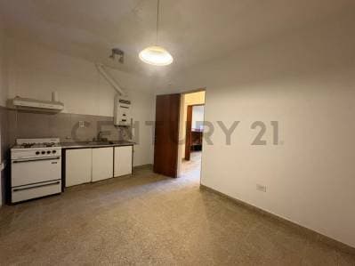 Departamento en Venta en Planta Baja con patio y cochera, La Plata - 4