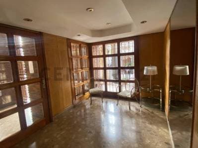 Venta Departamento 4 ambientes con dependencia/escritorio APTO CREDITO - Caseros, Tres de Febrero. - 2
