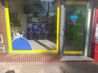 LOCAL COMERCIAL EN VENTA EXCELENTE UBICACION EN EL CORAZON DE LANUS ESTE - Principal