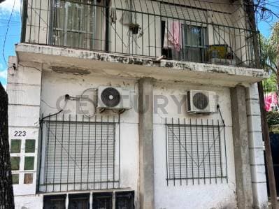 COMPLEJO DE 4 DEPARTAMENTOS EN VENTA – GRANADERO BAIGORRIA - Principal