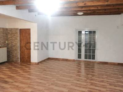 CASA 4 AMBIENTES + LOCAL AL FRENTE – LOTE 384 m² – GLEW - Principal