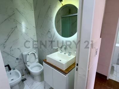 Venta - Departamento 4 ambientes con balcón al frente – Liniers - 4