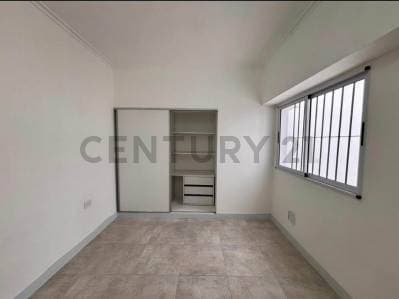 Ph en venta en Los Hornos de 1 dormitorio - 5