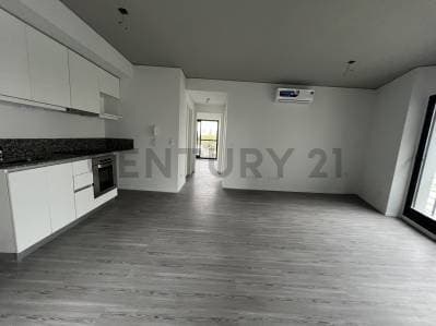 VENTA 3 AMBIENTES A ESTRENAR EN BARRACAS VISTA A LA PILETA y AMENITIES DE CATEGORIA - 2