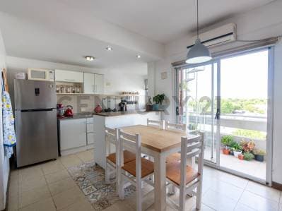 Departamento en venta en La Plata de un dormitorio con cochera y terraza - Principal
