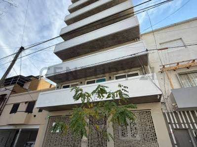Venta Departamento Dos Dormitorios. Diagonal 77 entre 11 y 12. - Principal