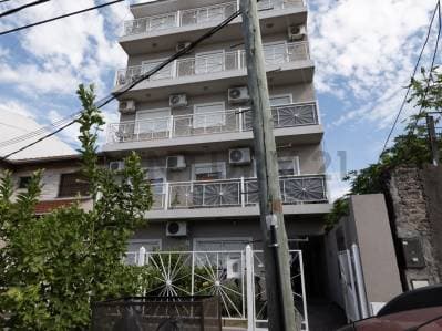 DEPARTAMENTO 4 AMB EN VENTA RAMOS MEJIA - Principal