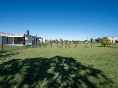 LOTE EN VENTA EN RIBERA en City Bell - 5
