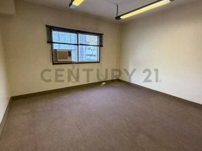 VENTA DEPARTAMENTO/OFICINA PISO 11 LUMINOSO - Principal