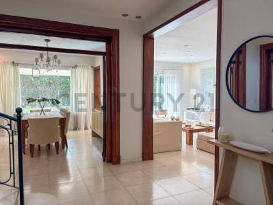 Casa muy luminosa de 3 dormitorios y escritorio o 4to dormitorio - 5