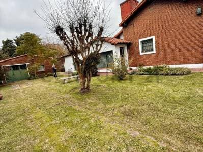 VENTA CASA 4 AMBIENTES AMPLIO LOTE, ITUZAINGO NORTE - 4