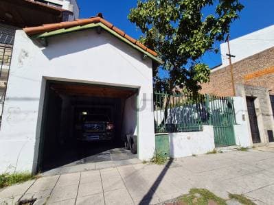 VENTA Casa 5 amb con garage 2 autos Lanus Oeste - 2