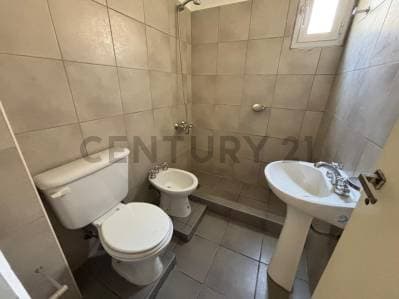 Venta Departamento 2 Dormitorios a metros del rio - 2