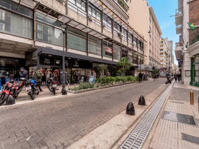 Monoambiente en venta con Cochera - Microcento - 3