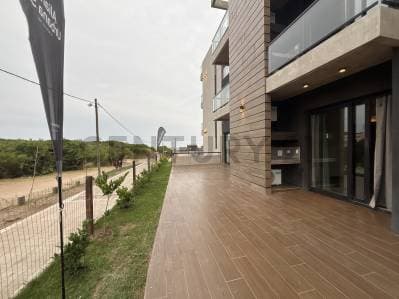 Venta departamento 2 ambientes Mar de Ostende Pinamar complejo Vista al Mar con cochera cubierta - 5