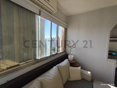 VENTA DEPARTAMENTO 3 AMBIENTES PISO ALTO Y LUMINOSO!! - 3