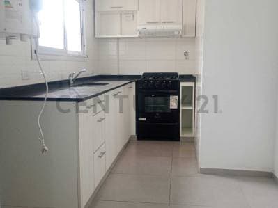 VENTA DEPARTAMENTO 3 AMBIENTES CON COCHERA - 4