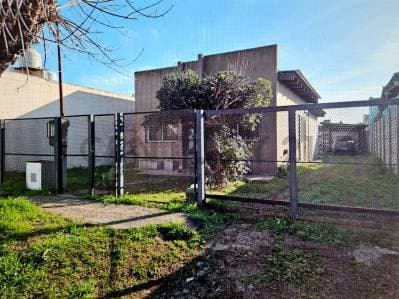 Casa en venta 2 dormitorios en Villa Elisa - Principal
